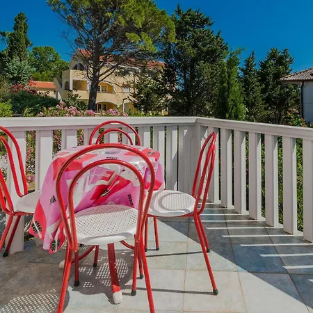 Awesome In Apartmán Privlaka (Zadar)