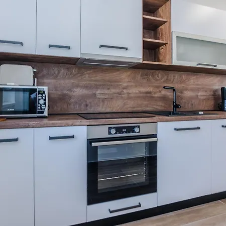 Awesome In With Kitchen Lejlighed Privlaka (Zadar)