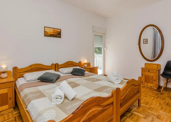 Awesome In Apartament Privlaka (Zadar)